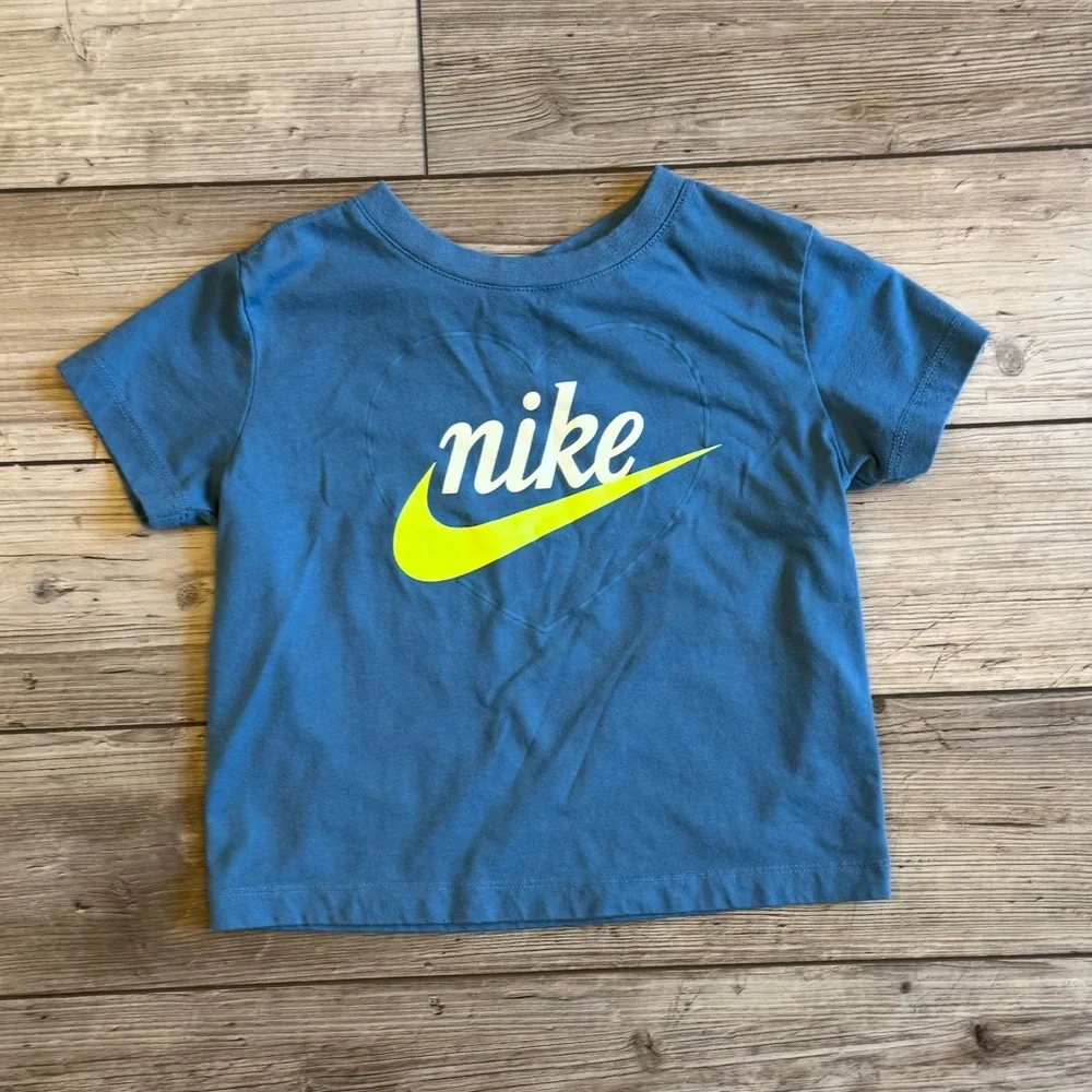 Nike | Blue T-Shirt | Size: 4 (XS)